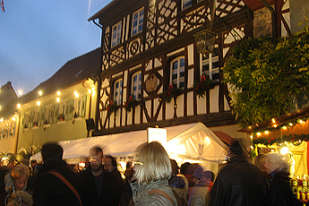 Weihnachtsmarkt in Burkheim